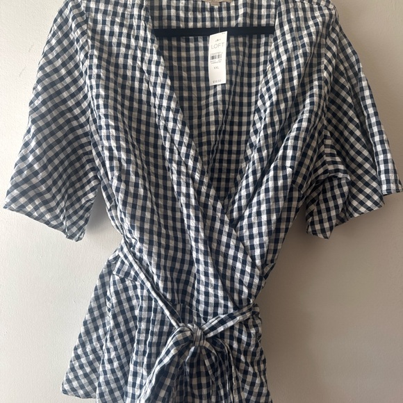 LOFT Tops - LOFT Gingham Wrap Top Navy White Peplum Tie Waist NWT XXL